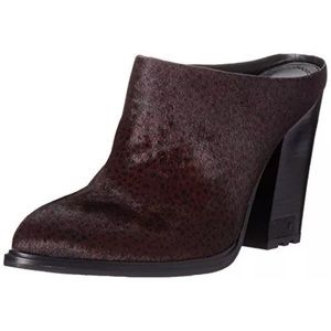 Calvin Klein Jeans Nika Womens Mule Heel size 7.5